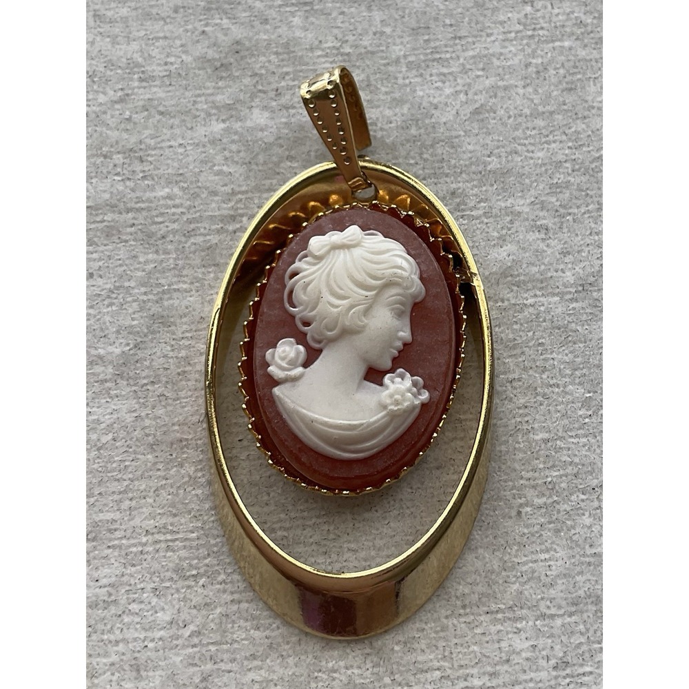 vintage gold-tone pendant white carved cameo profile Of Woman Estate Jewelry